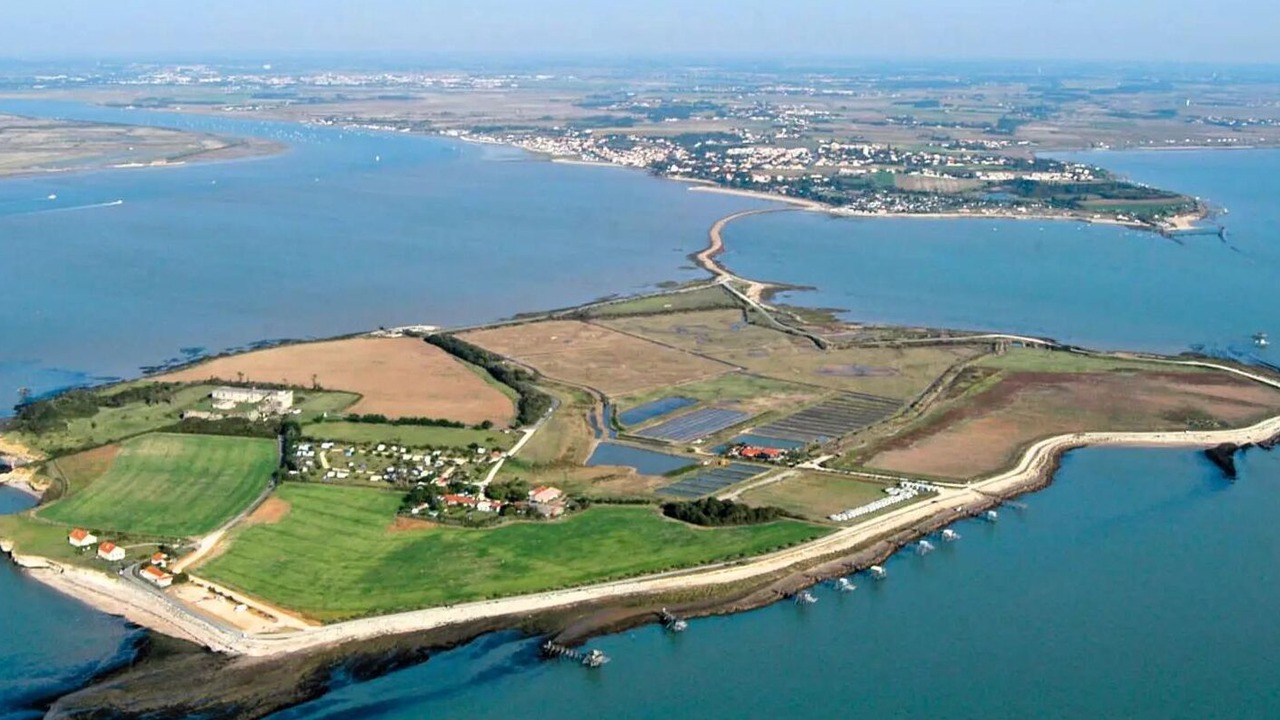 Photo of Outdoor in Port-des-Barques