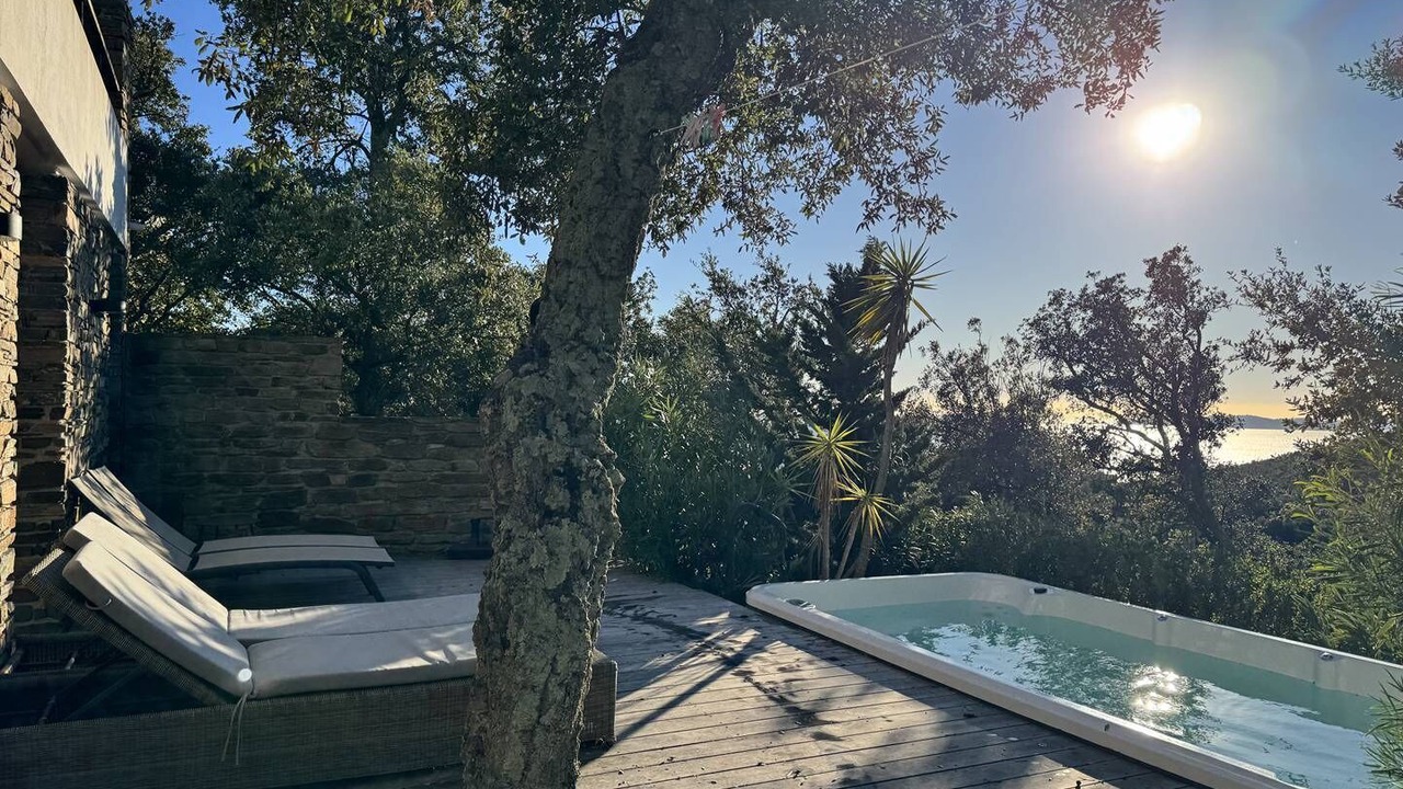 Photo of Outdoor in Cap Benat