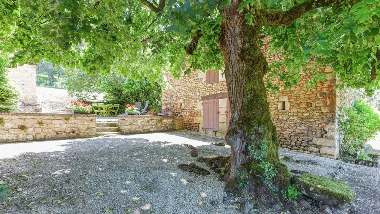 Photo of Outdoor in Saint-Leon-sur-Vezere