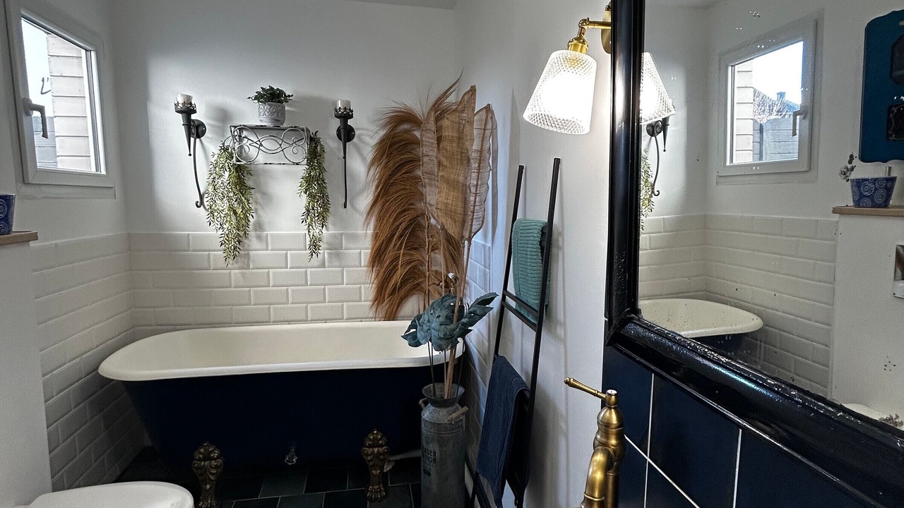 Photo of Bathroom in La Roche-Posay