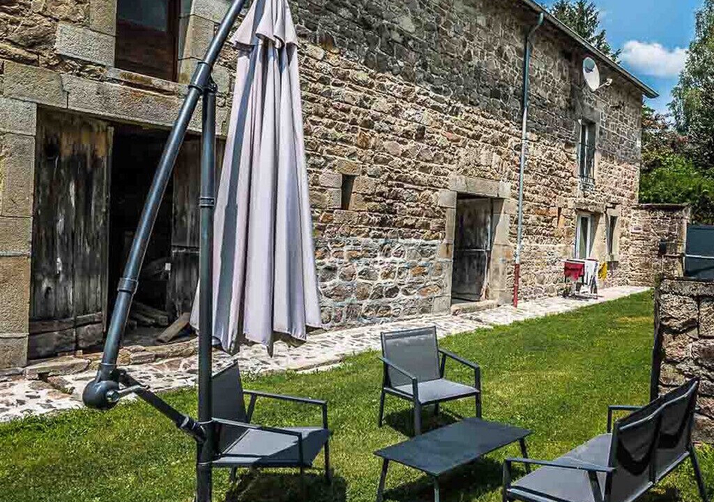 Photo of Patio Balcony in Royere-de-Vassiviere