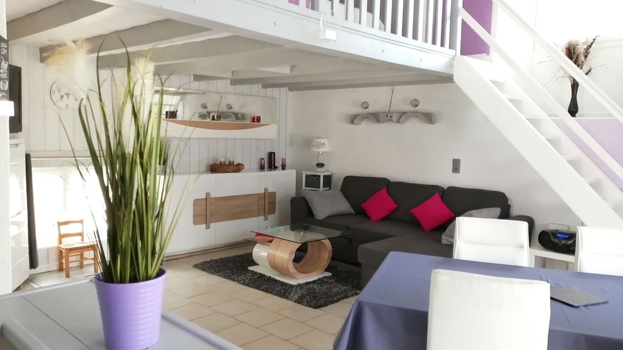 Photo of Livingroom in Saint Nazaire sur Charente
