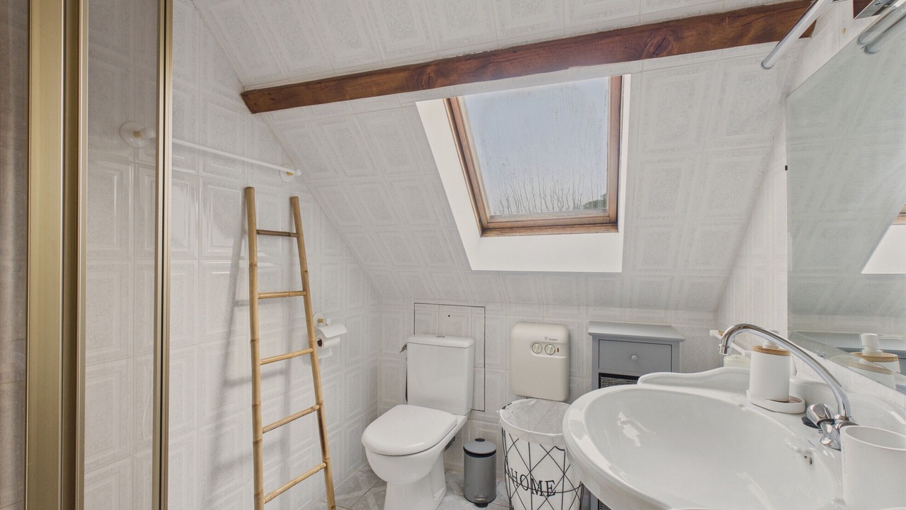 Photo of Bathroom in La Chapelle-Aubareil