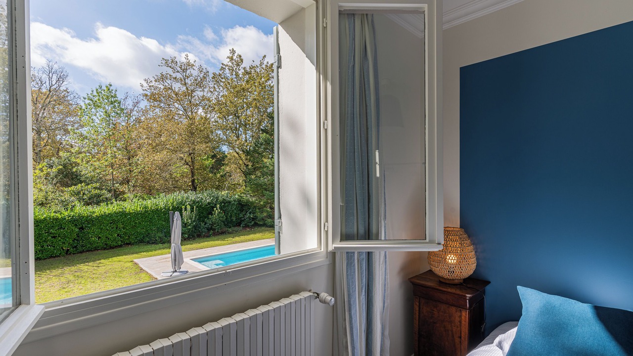 Photo of Bedroom in Saint-Sulpice-et-Cameyrac