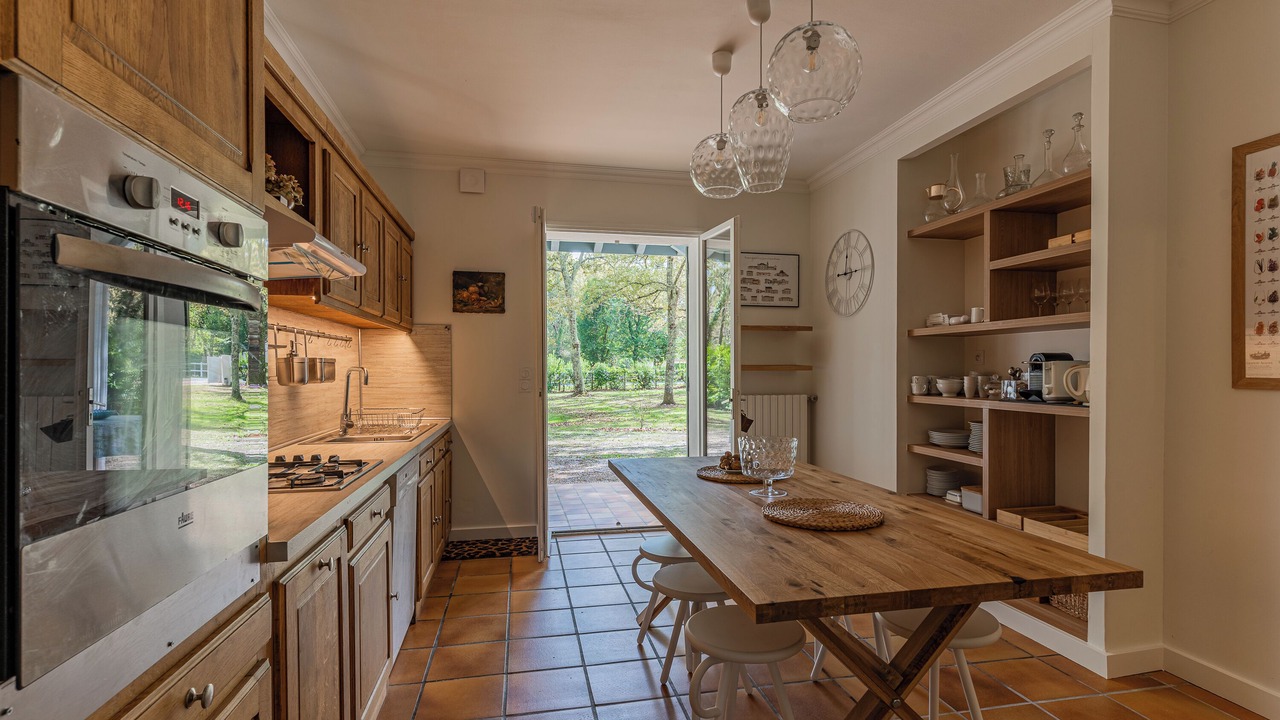 Photo of Kitchen in Saint-Sulpice-et-Cameyrac