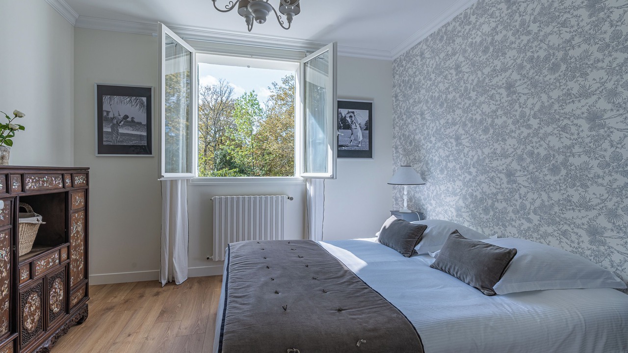 Photo of Bedroom in Saint-Sulpice-et-Cameyrac