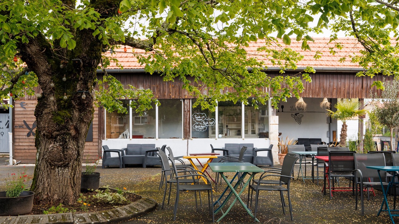 Photo of Outdoor in Moulin-Neuf
