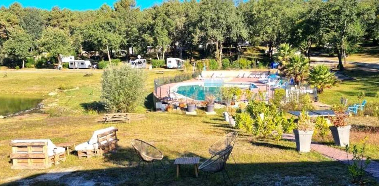Photo of Outdoor in Douville
