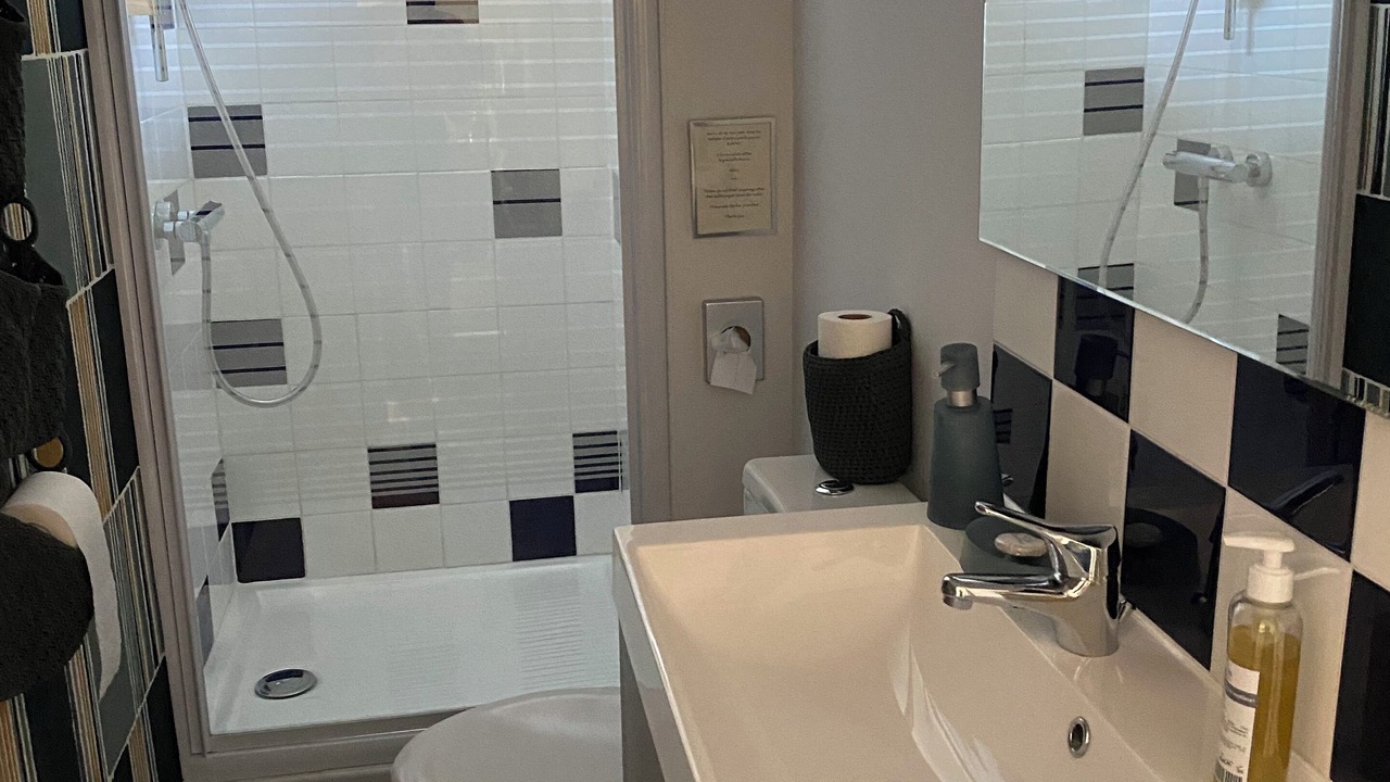Photo of Bathroom in Charroux