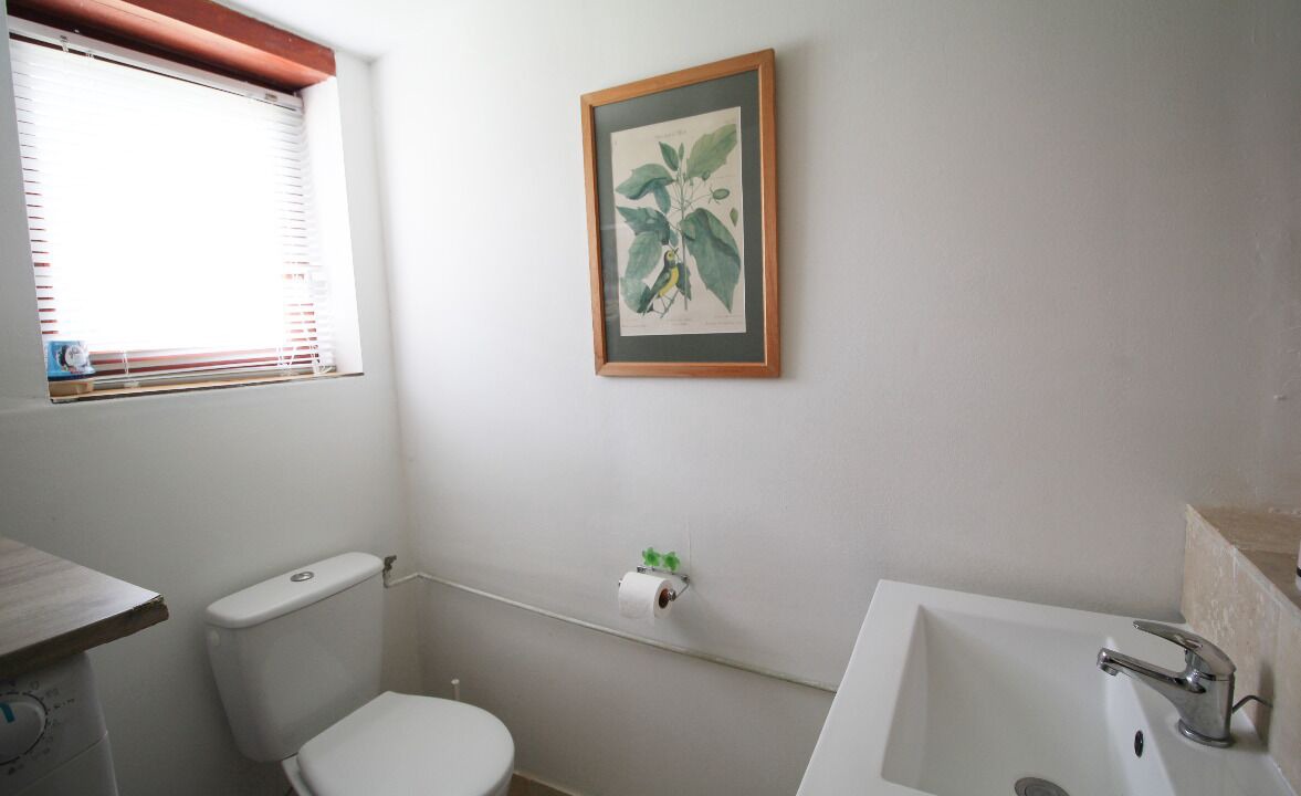 Photo of Bathroom in Chives