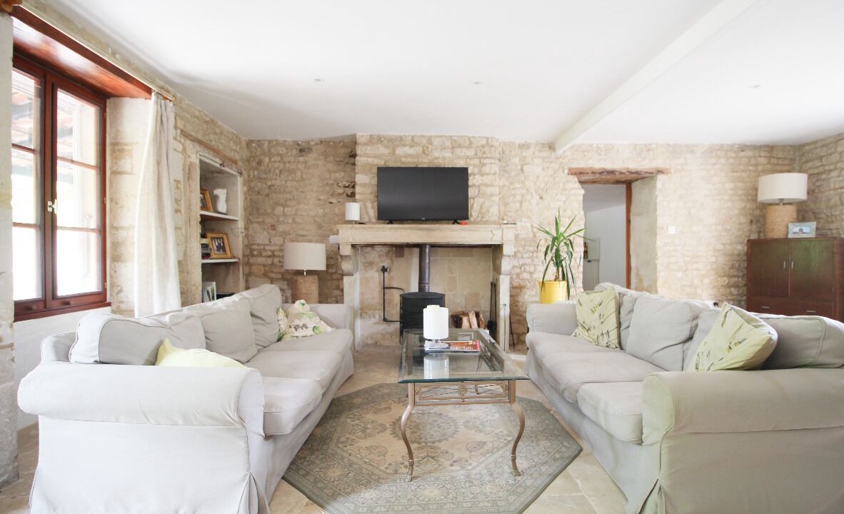 Photo of Livingroom in Chives