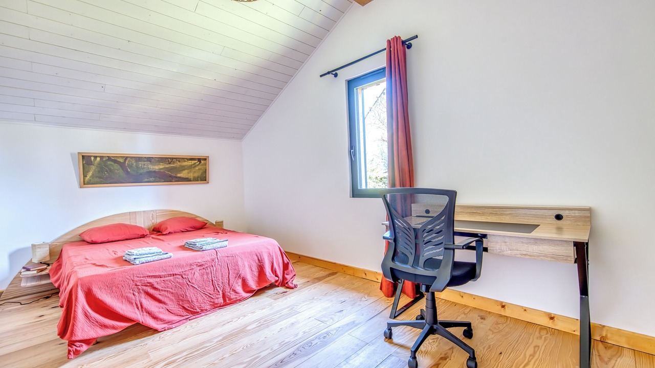 Photo of Bedroom in Guillac