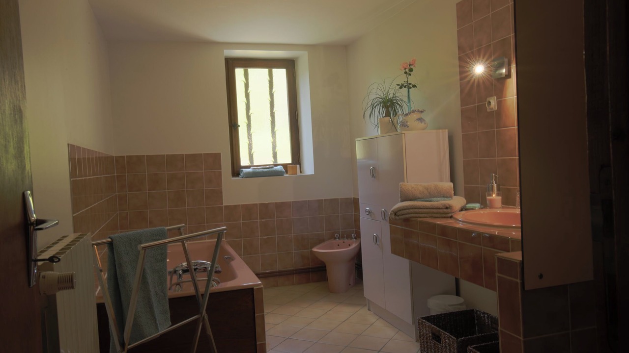 Photo of Bathroom in Urval