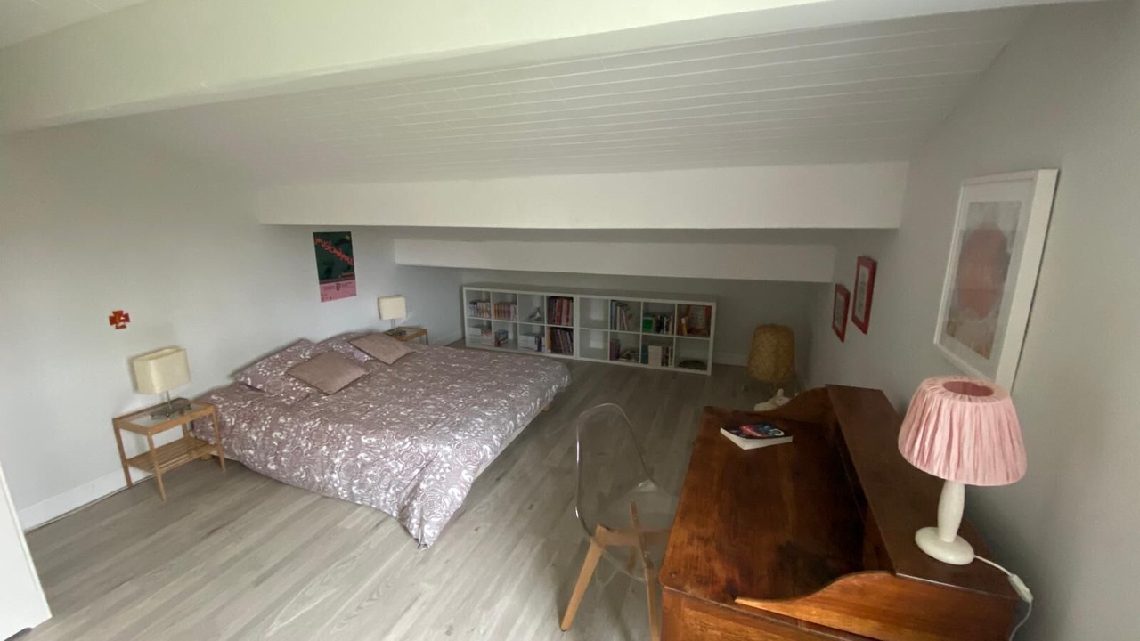 Photo of Bedroom in Saint-Sulpice-et-Cameyrac