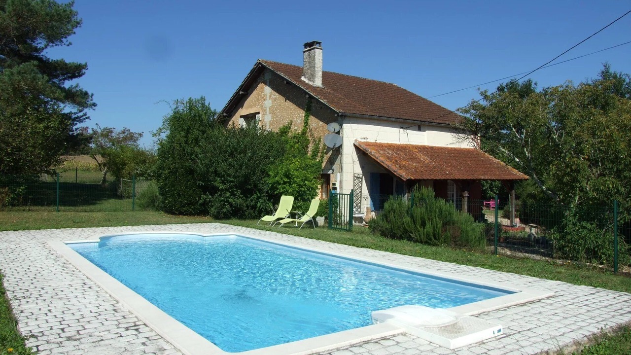 Photo of Outdoor in Les Essards