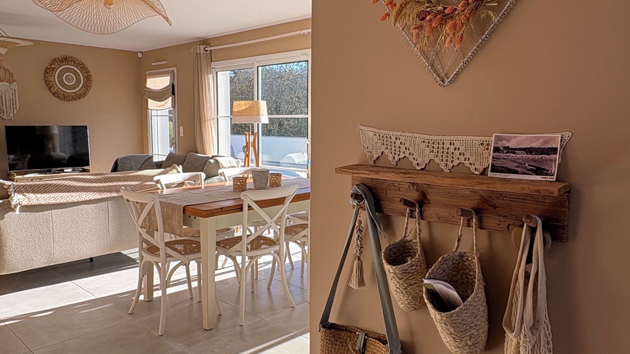 Photo of Livingroom in Saint-Palais-sur-Mer