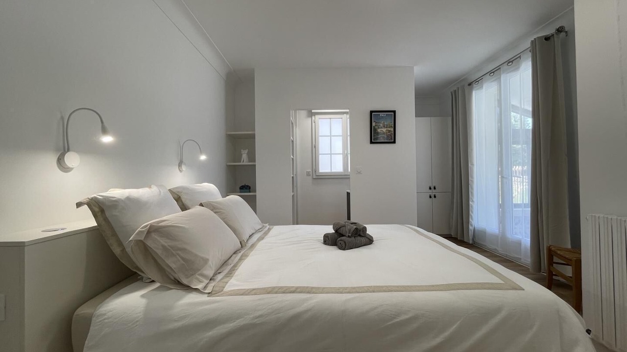 Photo of Bedroom in Lasclaveries