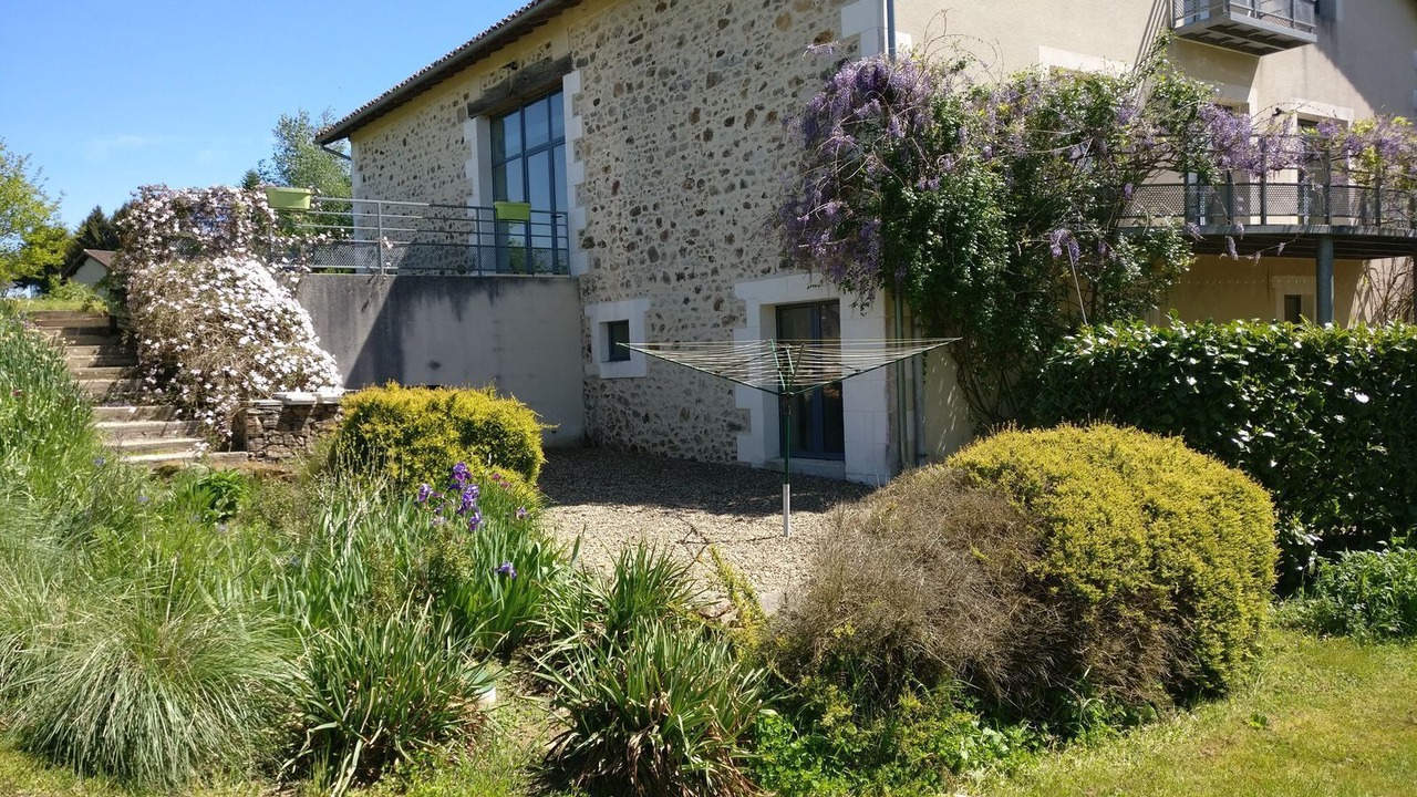Photo of Outdoor in Bussiere-Badil