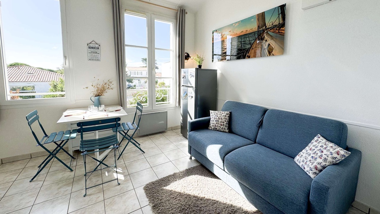 Photo of Livingroom in La Couarde-sur-Mer