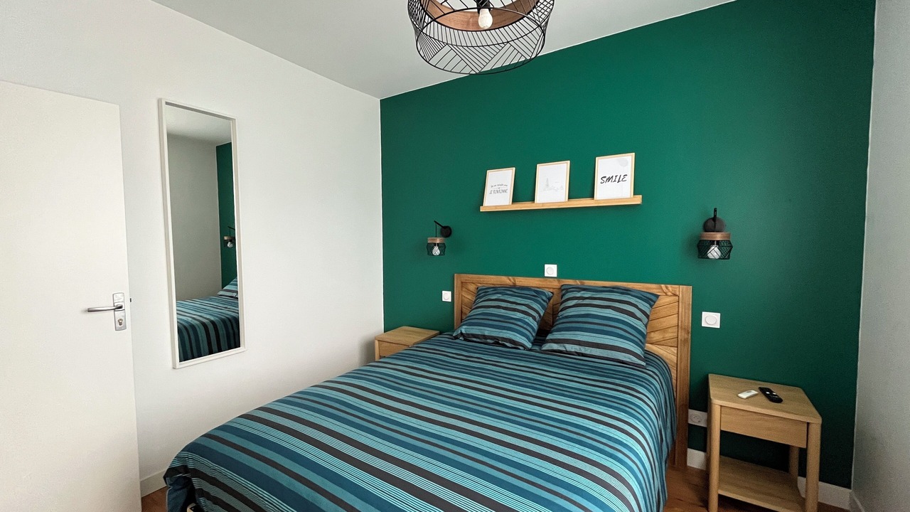 Photo of Bedroom in Cenon