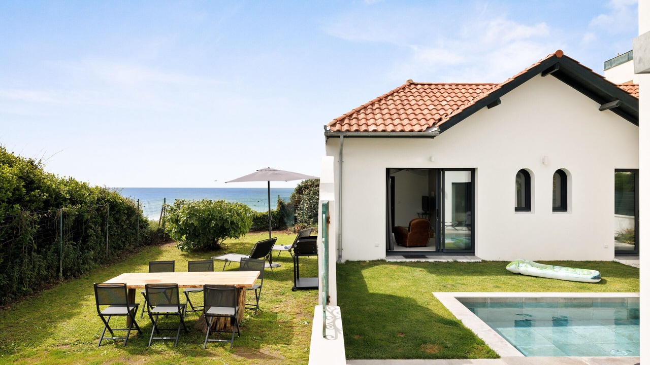 Photo of Outdoor in Behobie
