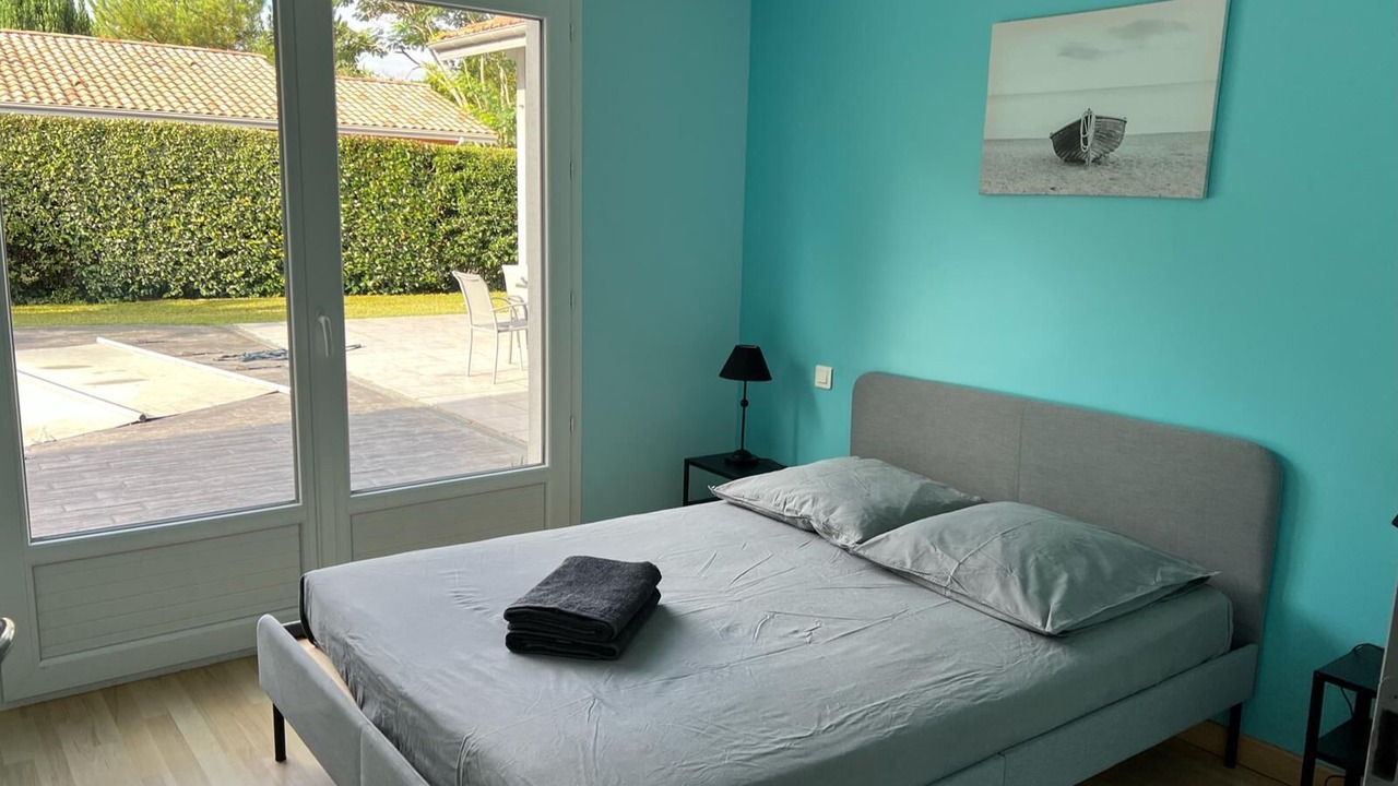 Photo of Bedroom in Tosse