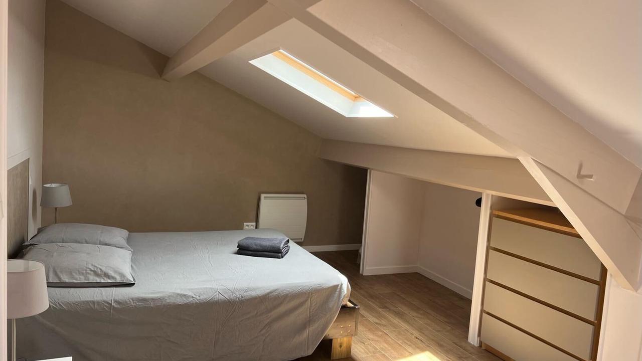 Photo of Bedroom in Tosse