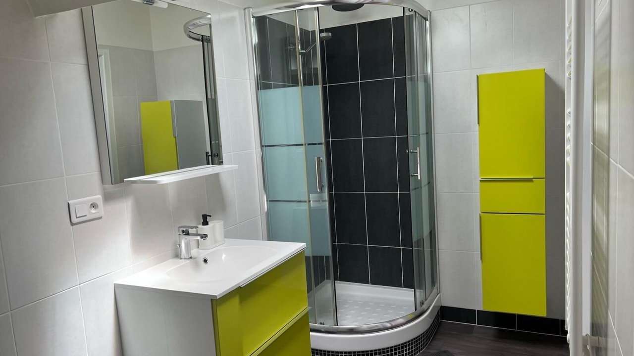 Photo of Bathroom in Tosse