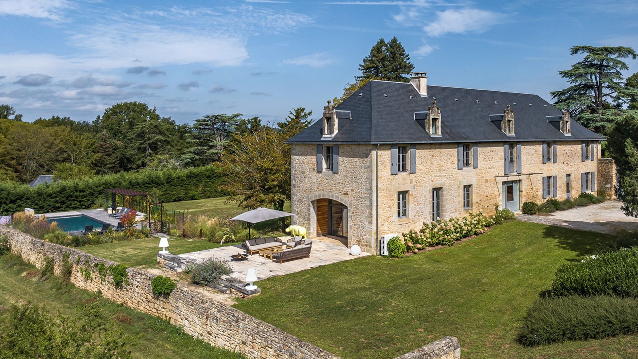 Photo of Outdoor in Beauregard-de-Terrasson
