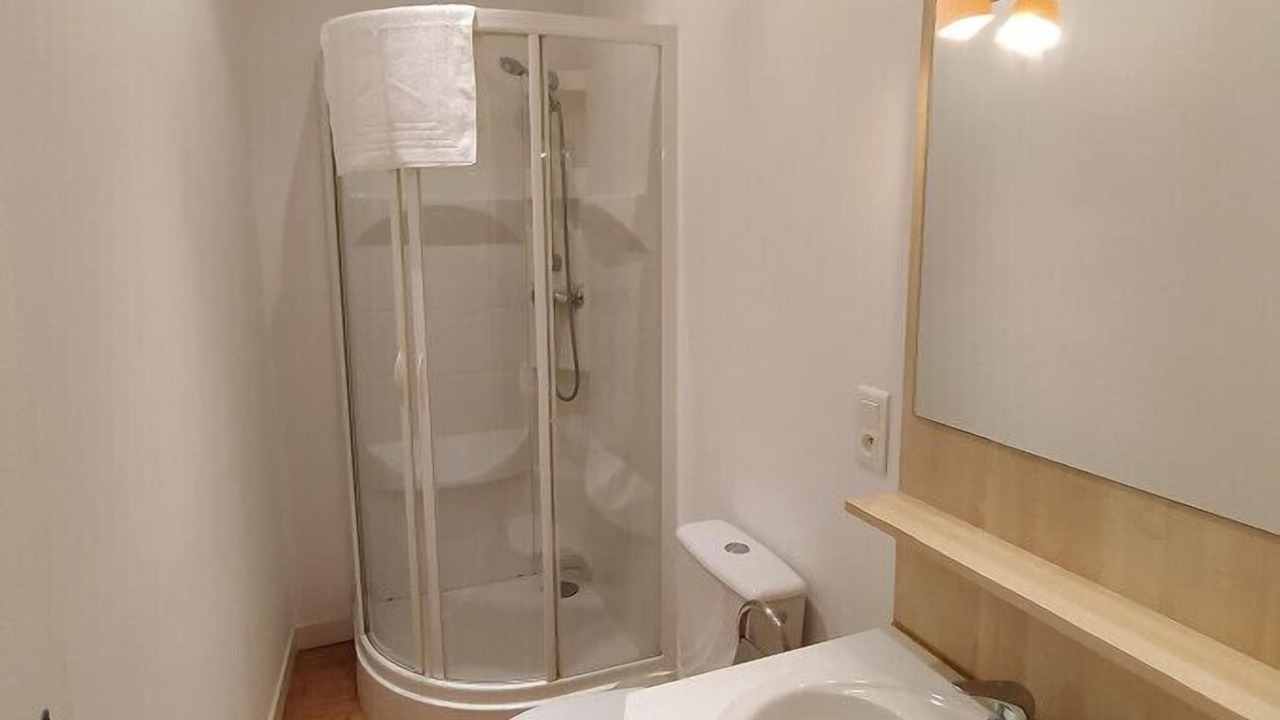 Photo of Bathroom in Montboyer
