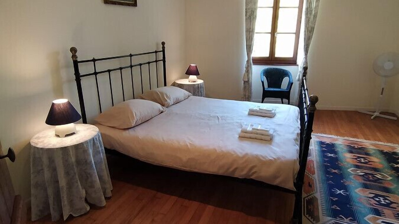 Photo of Bedroom in Montboyer