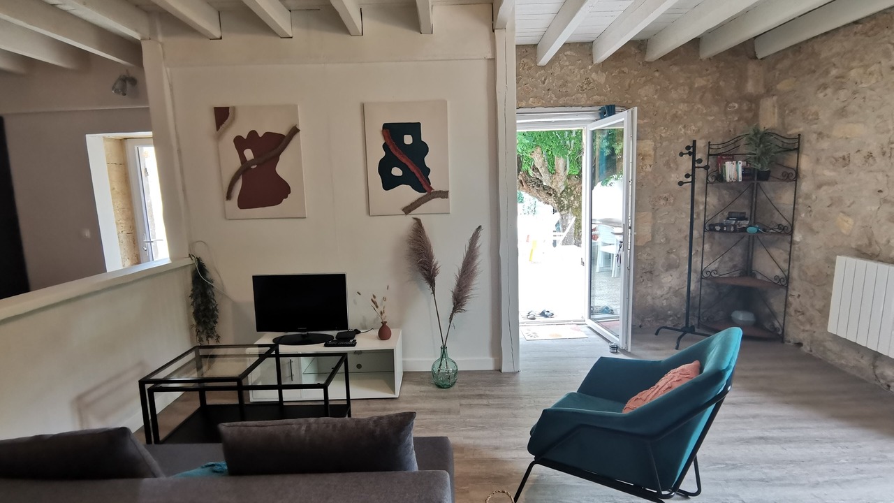 Photo of Livingroom in Lestiac-Sur-Garonne