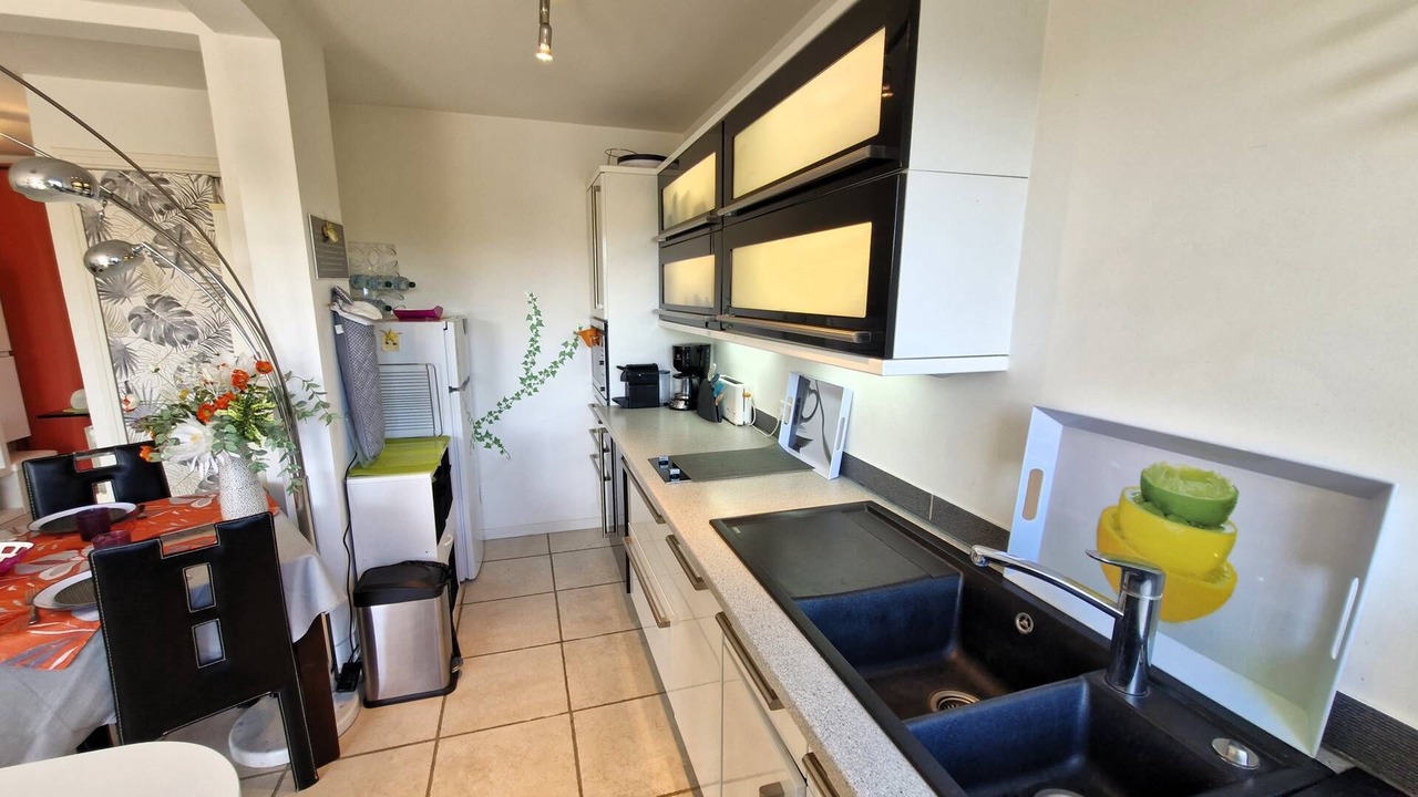 Photo of Kitchen in Saint-Palais-sur-Mer
