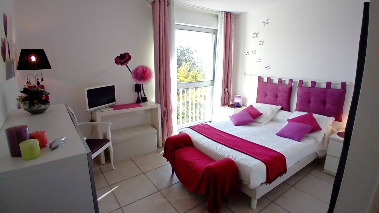 Photo of Bedroom in Saint-Palais-sur-Mer