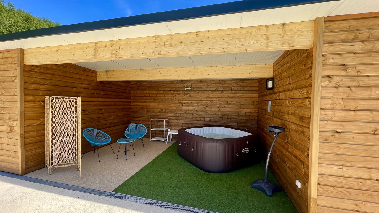 Photo of Patio Balcony in Valojoulx