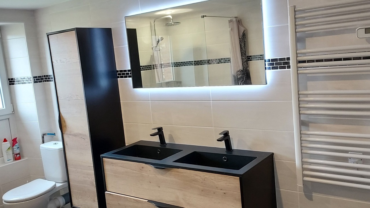Photo of Bathroom in St Georges la Pouge