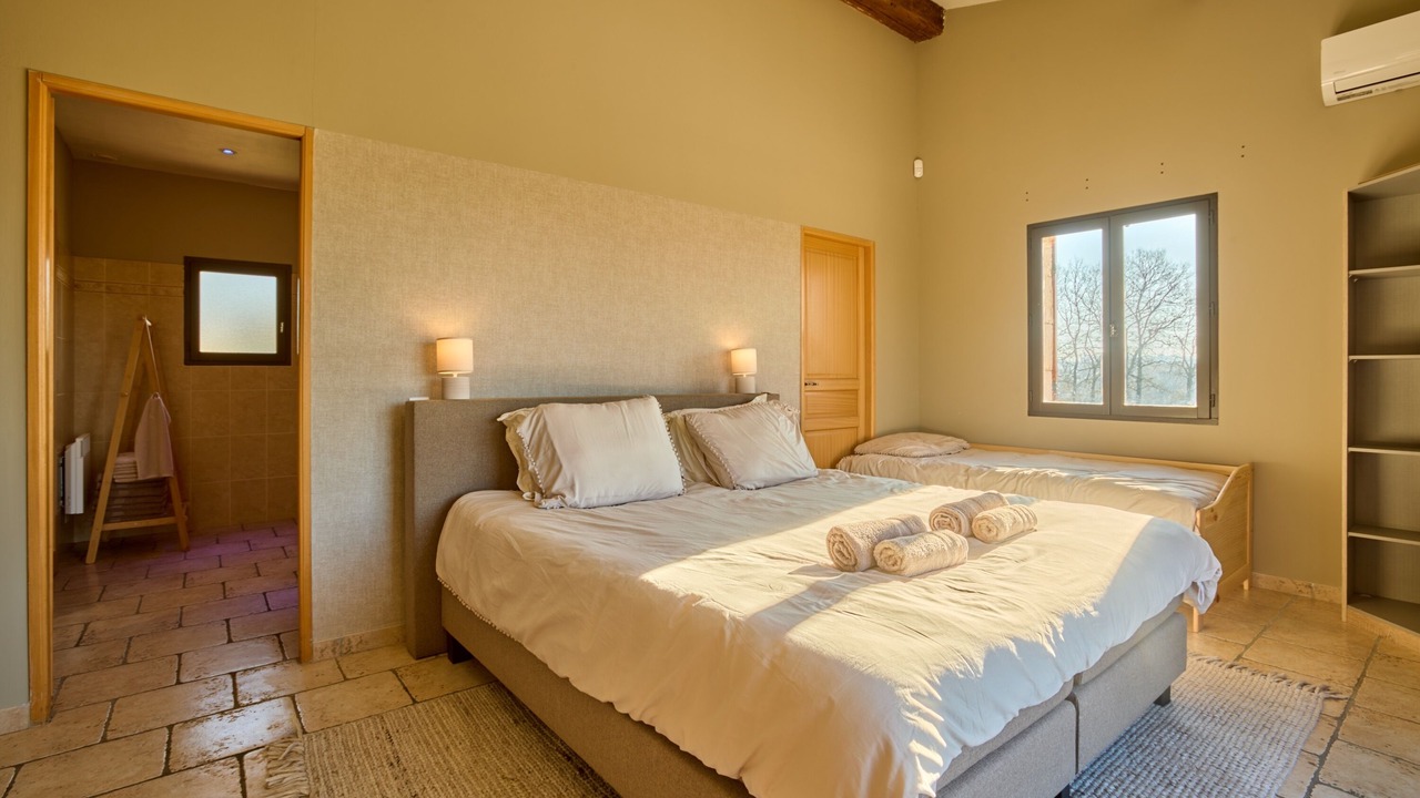 Photo of Bedroom in Saint-Remy
