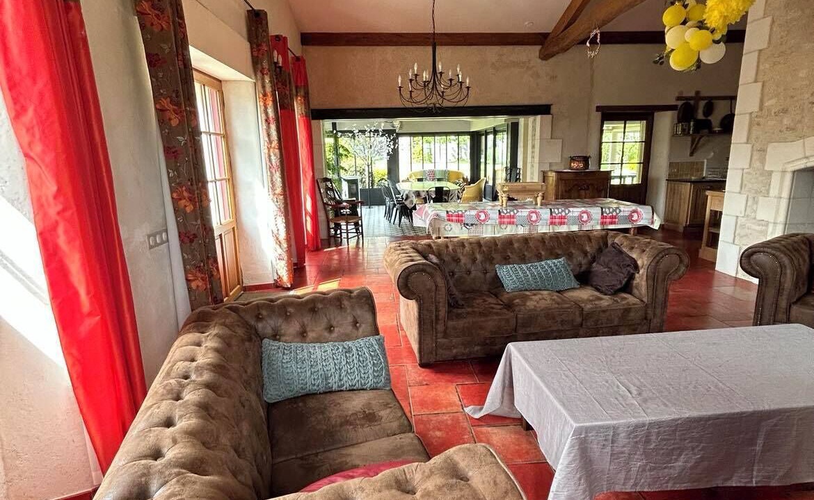 Photo of Livingroom in Cherveux