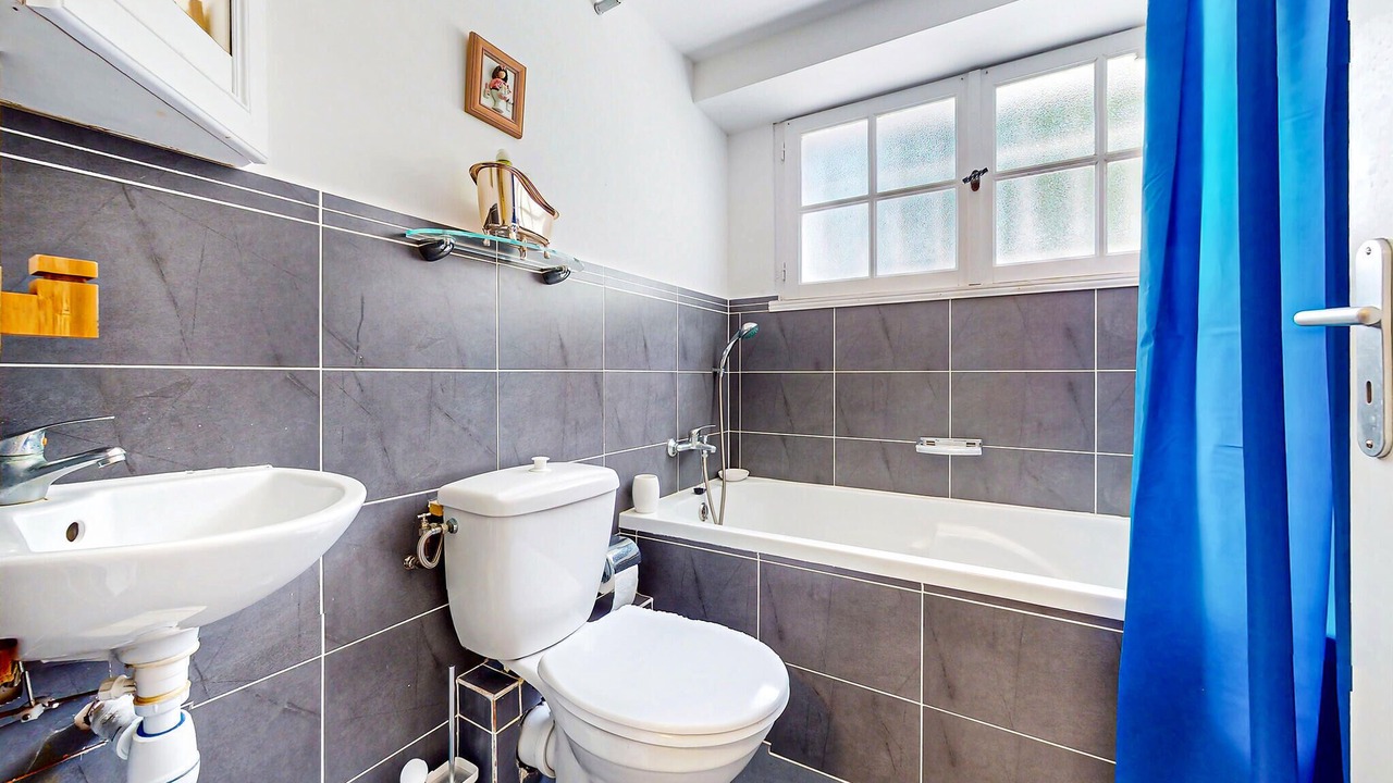 Photo of Bathroom in Magnac-Laval