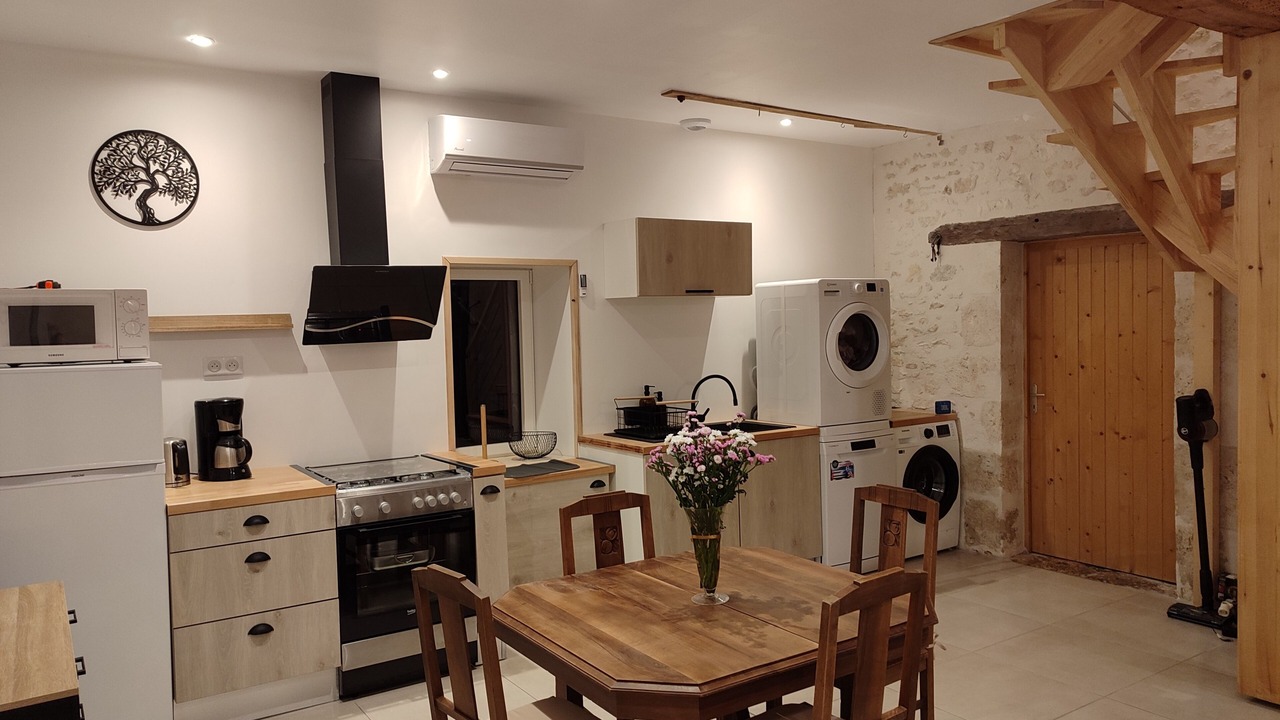 Photo of Kitchen in Plaisance