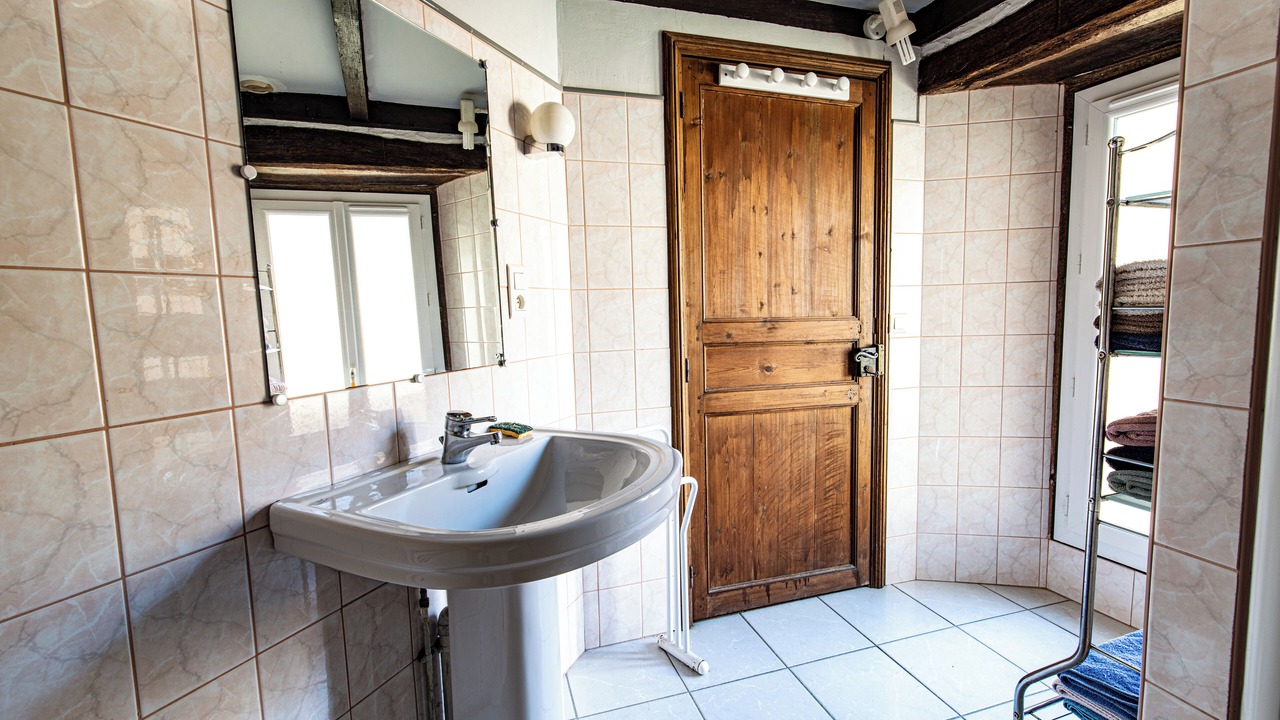 Photo of Bathroom in Saint-Michel-de-Montaigne