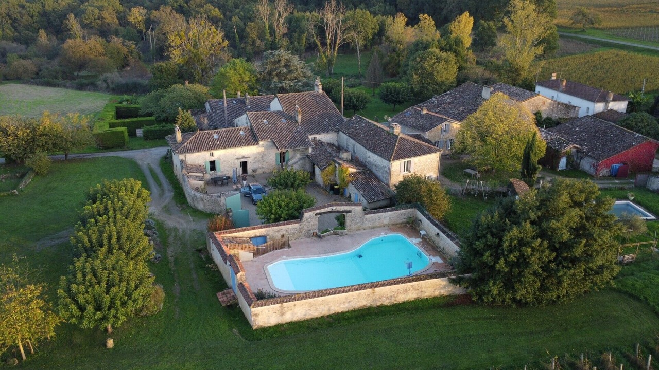 Photo of Outdoor in Saint-Michel-de-Montaigne