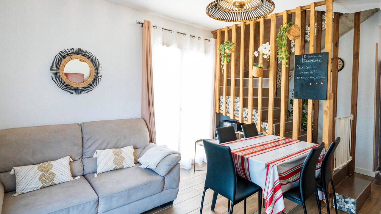 Photo of Livingroom in Saint-Pee-sur-Nivelle