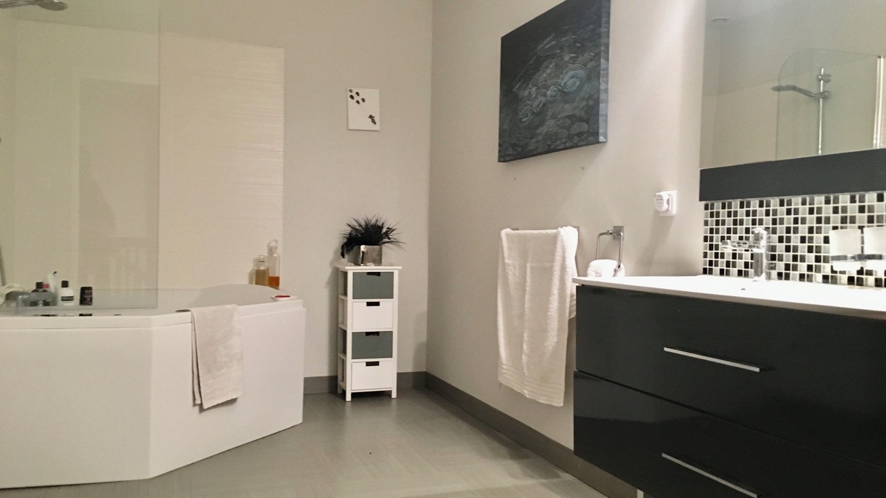 Photo of Bathroom in Alloinay