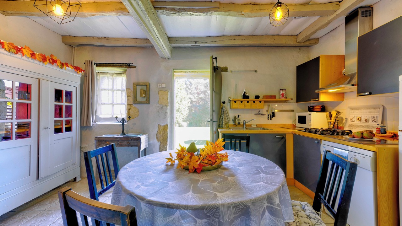 Photo of Kitchen in Saint-Sauveur
