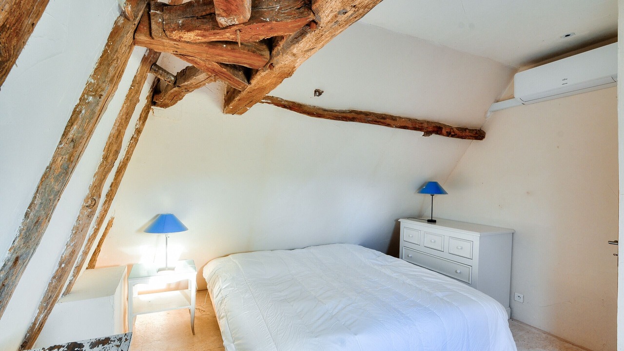 Photo of Bedroom in Rouffignac-Saint-Cernin-de-Reilhac