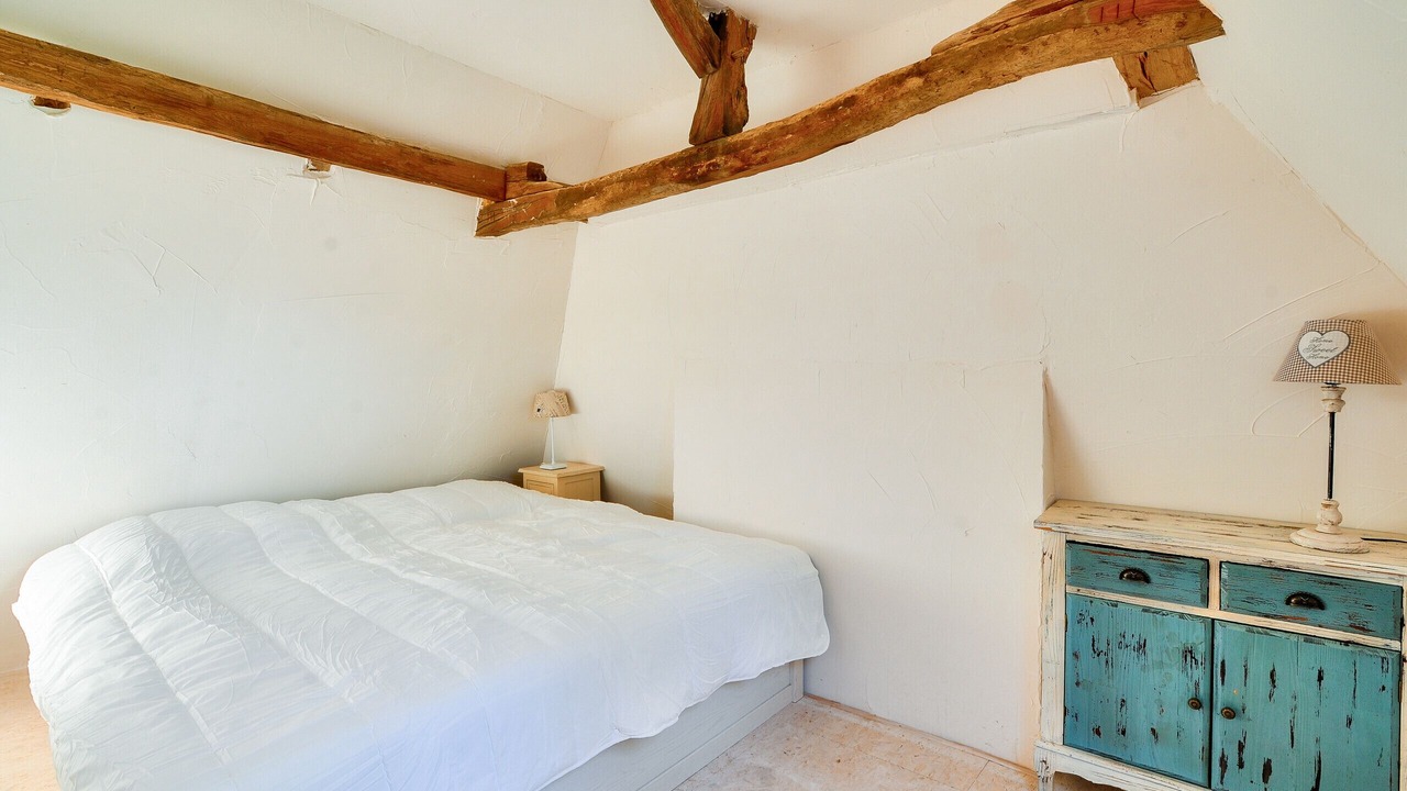 Photo of Bedroom in Rouffignac-Saint-Cernin-de-Reilhac