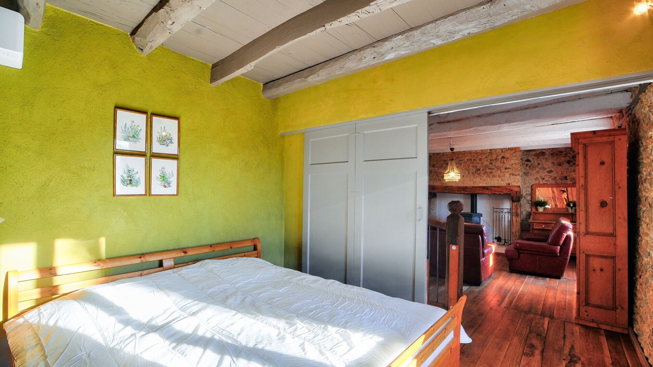 Photo of Bedroom in Rouffignac-Saint-Cernin-de-Reilhac