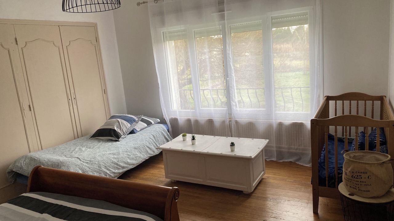 Photo of Bedroom in Etauliers