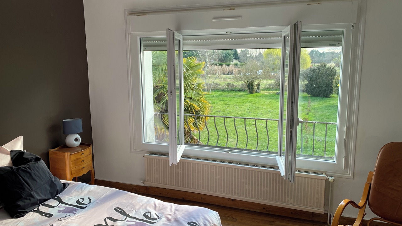 Photo of Bedroom in Etauliers